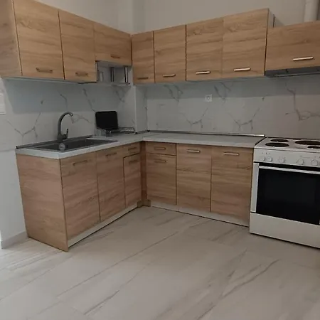 Comfort Corner 75M2 100Mbs Thessaloniki Exterior photo