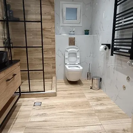 Comfort Corner 75M2 100Mbs Thessaloniki Exterior photo